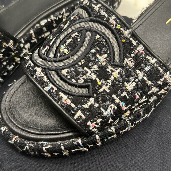 Chanel Tweed Logo Sandals - Picture 3 of 5